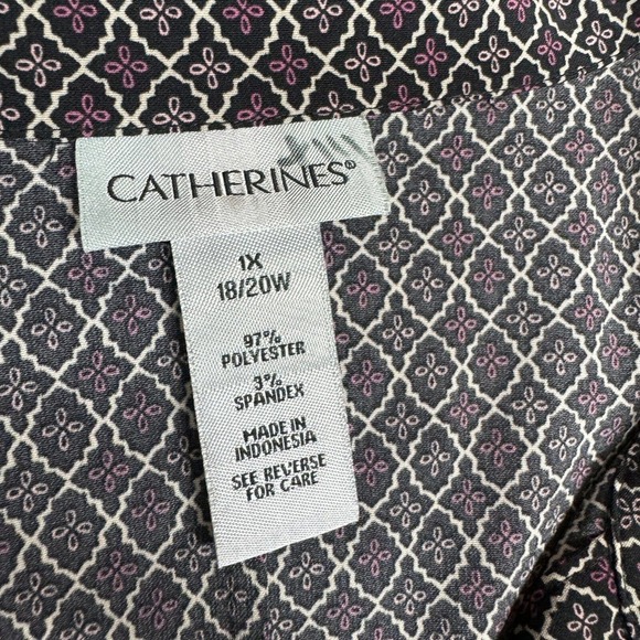 Catherines Top Womens 1X Black Pink Floral Print 3/4 Sleeve Button Up Collared - Picture 4 of 8